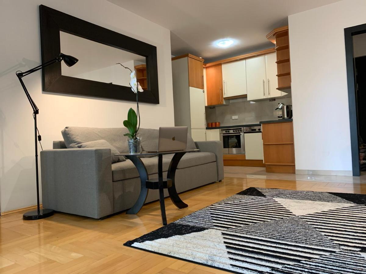 Modern 1Br Flat In Heart Of Warsaw With Parking Διαμέρισμα Εξωτερικό φωτογραφία